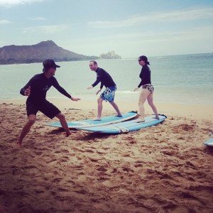 photo - waikiki surfing lesson on the beach