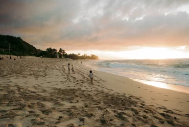 photo - sunset at makaha hawaii beach