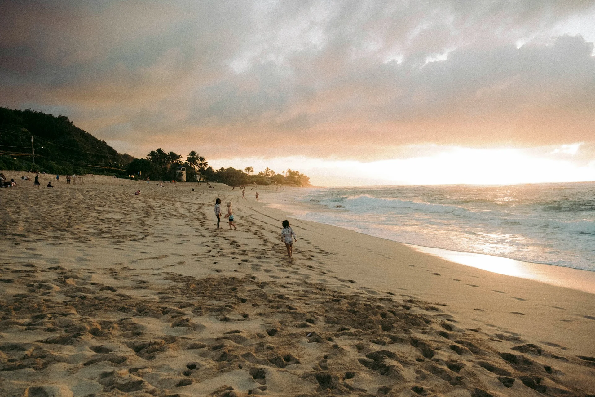 photo - sunset at makaha hawaii beach